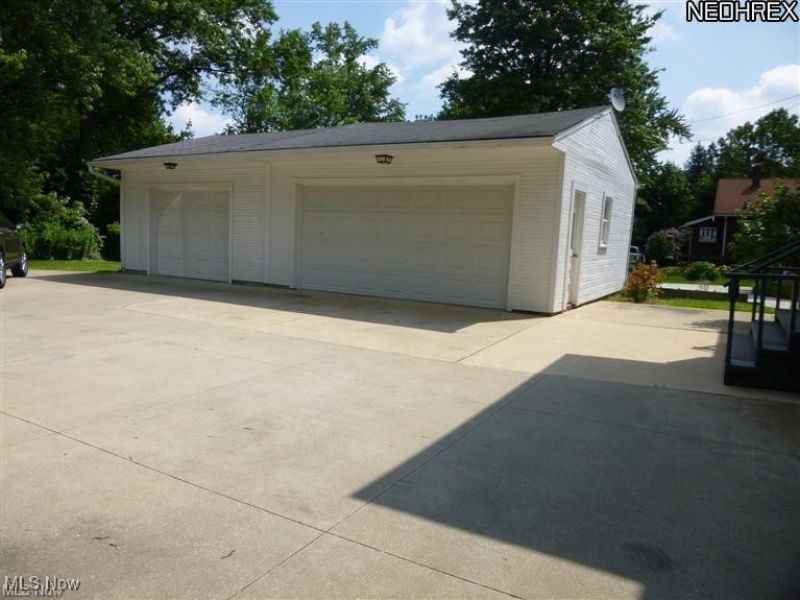 751 E Main Street, Ravenna, OH 44266 Photo 4