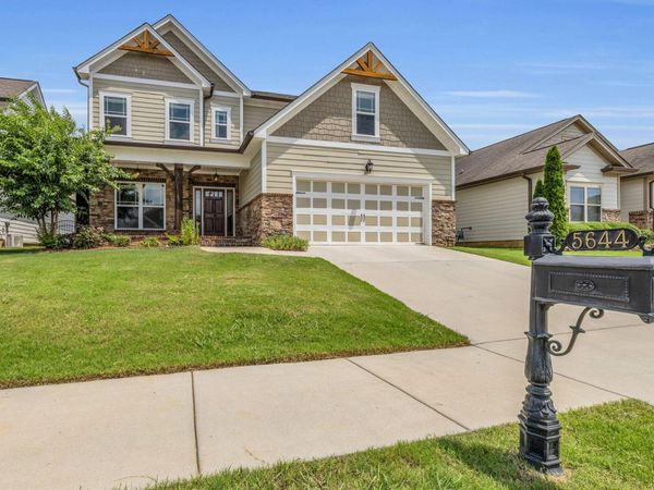 5644 Bungalow Circle, Hixson, TN 37343