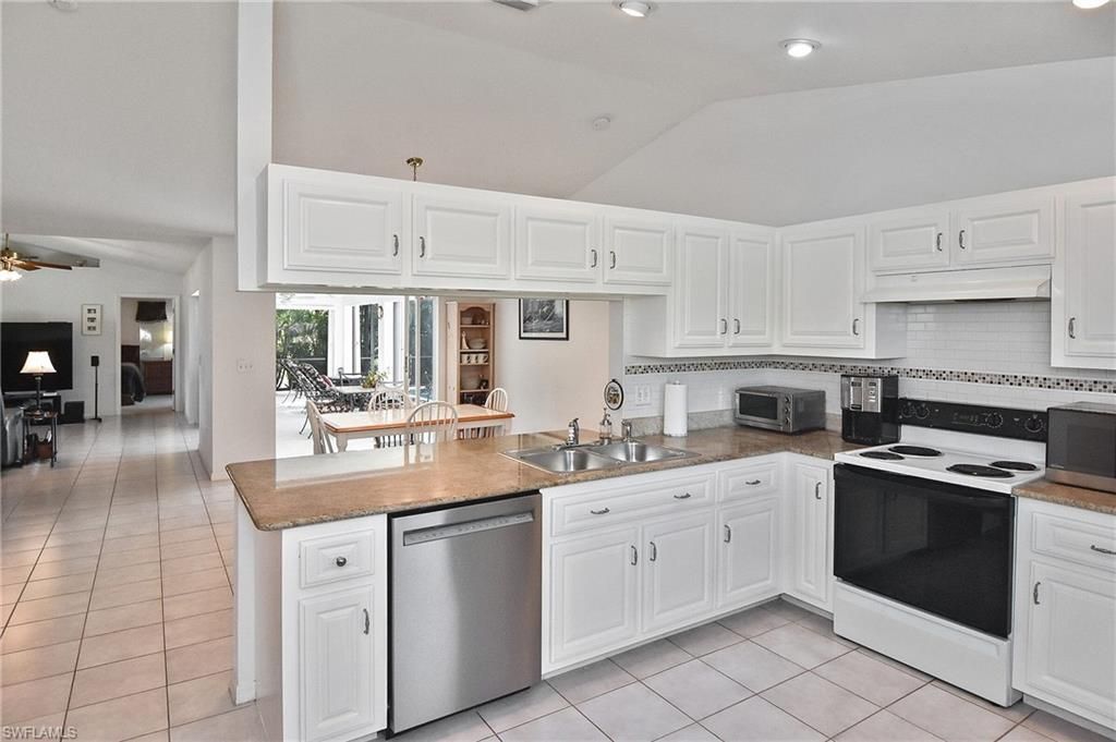 3610 Tropicana Pkwy W, Cape Coral, FL 33993 Photo