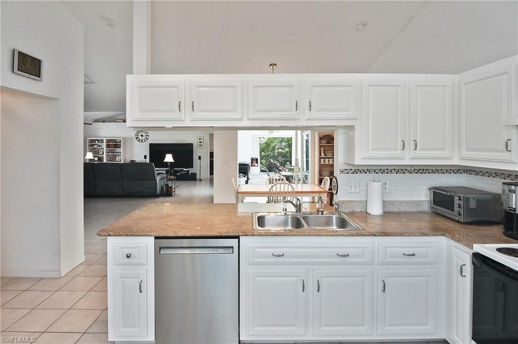 3610 Tropicana Pkwy W, Cape Coral, FL 33993 Photo