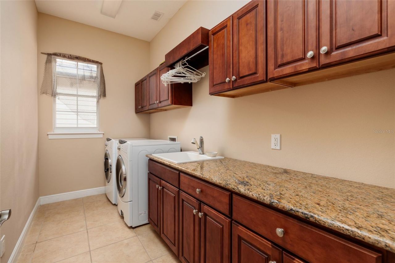 102 Wimbledon Court, Redington Shores, FL 33708 Photo