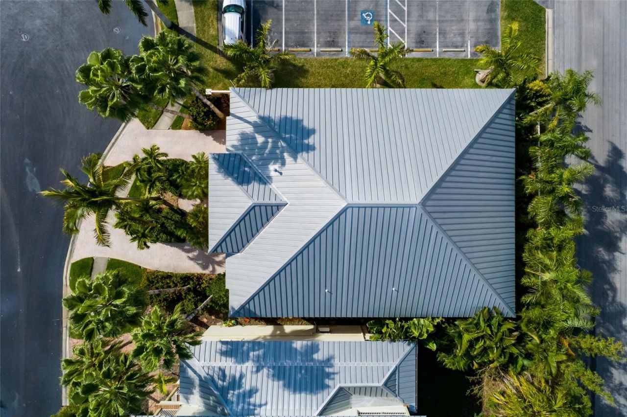 102 Wimbledon Court, Redington Shores, FL 33708 Photo