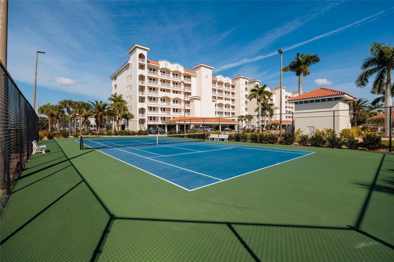 102 Wimbledon Court, Redington Shores, FL 33708 Photo