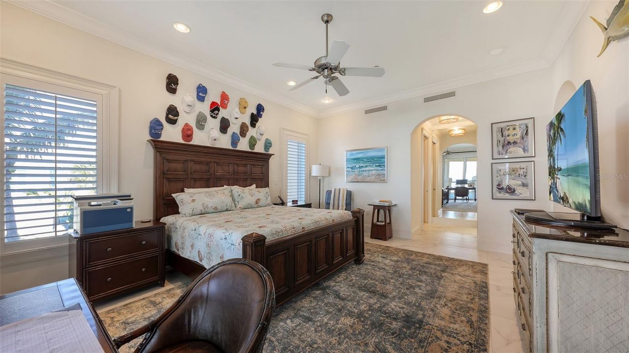 4995 Gulf Of Mexico Drive, Unit 500, Longboat Key, FL 34228 Photo