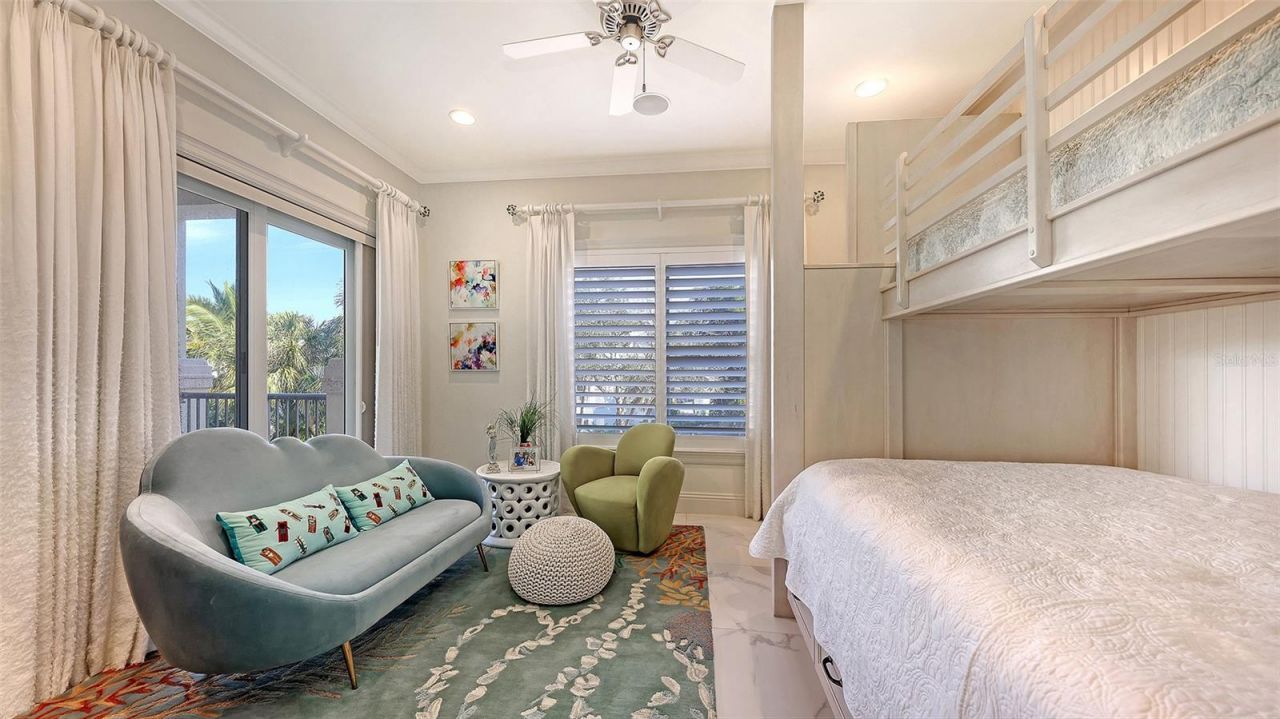 4995 Gulf Of Mexico Drive, Unit 500, Longboat Key, FL 34228 Photo