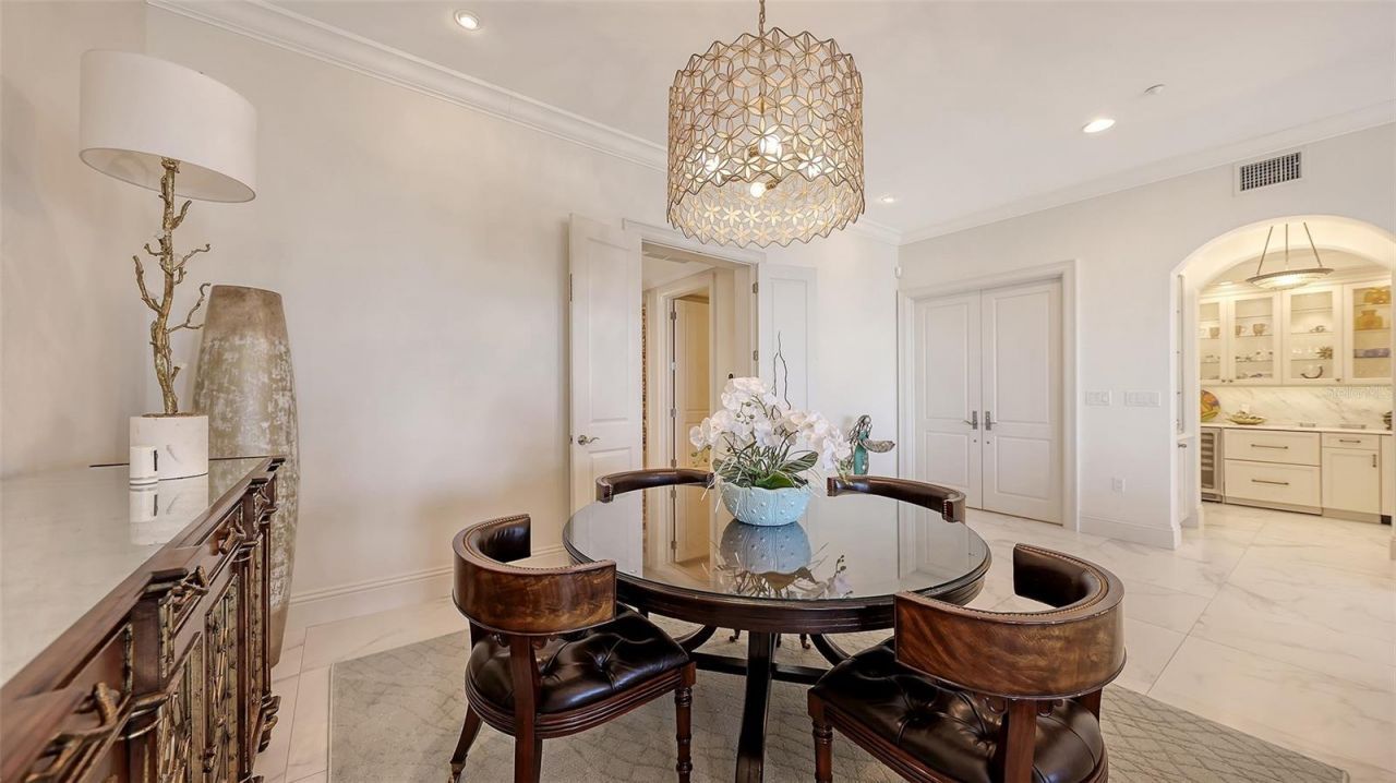 4995 Gulf Of Mexico Drive, Unit 500, Longboat Key, FL 34228 Photo