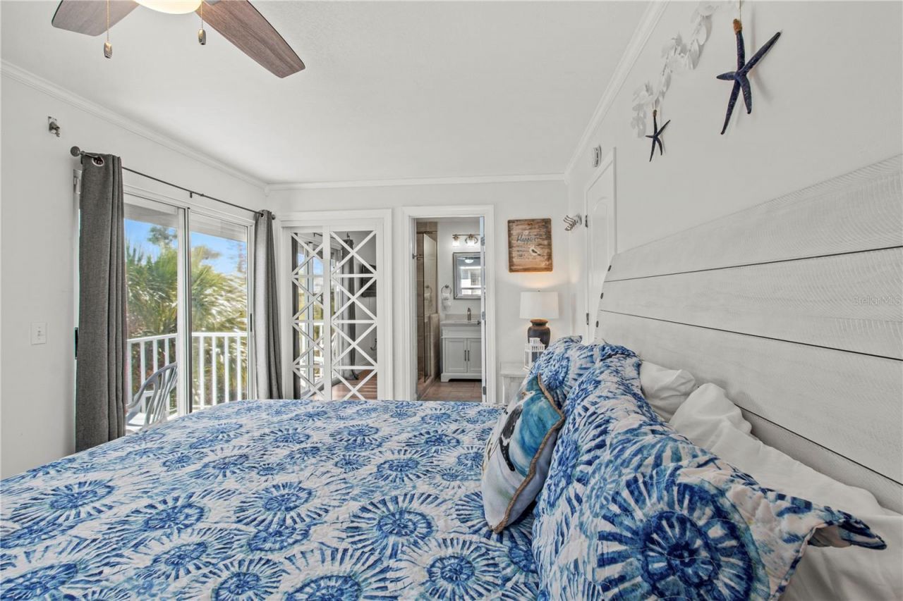 6250 Holmes Boulevard, Unit 37, Holmes Beach, FL 34217 Photo