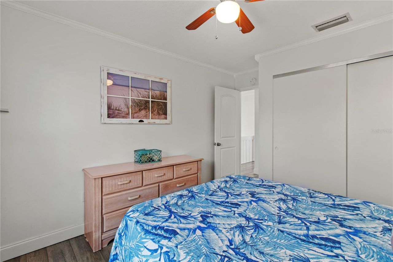 6250 Holmes Boulevard, Unit 37, Holmes Beach, FL 34217 Photo