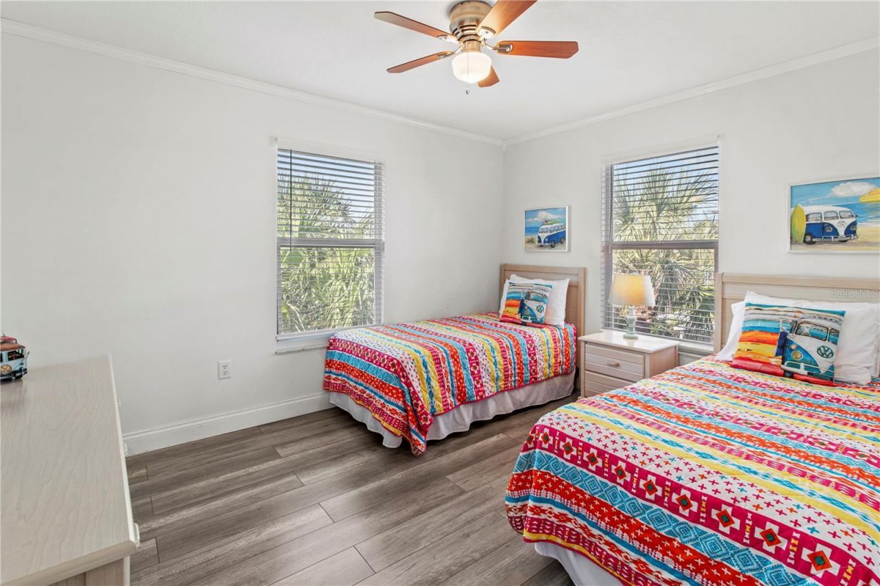 6250 Holmes Boulevard, Unit 37, Holmes Beach, FL 34217 Photo