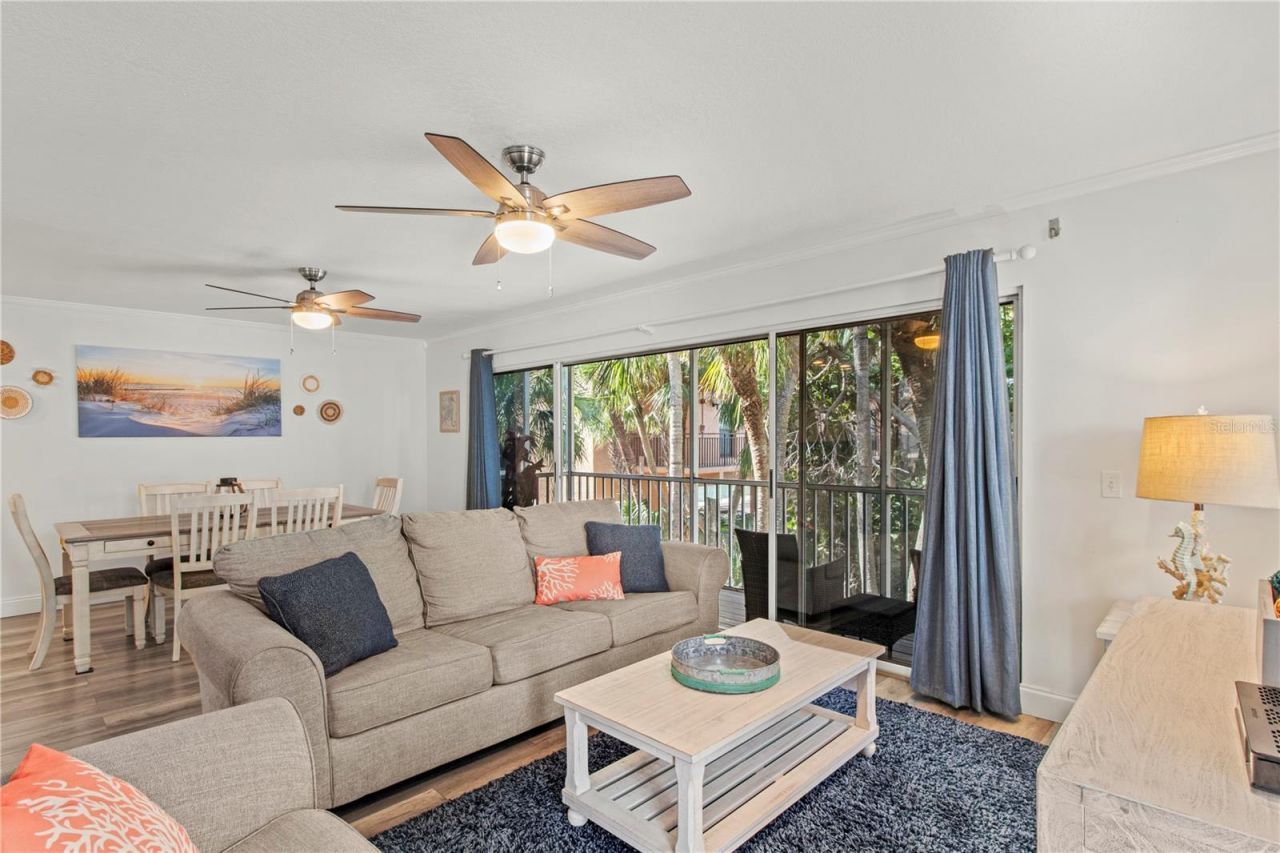 6250 Holmes Boulevard, Unit 37, Holmes Beach, FL 34217 Photo