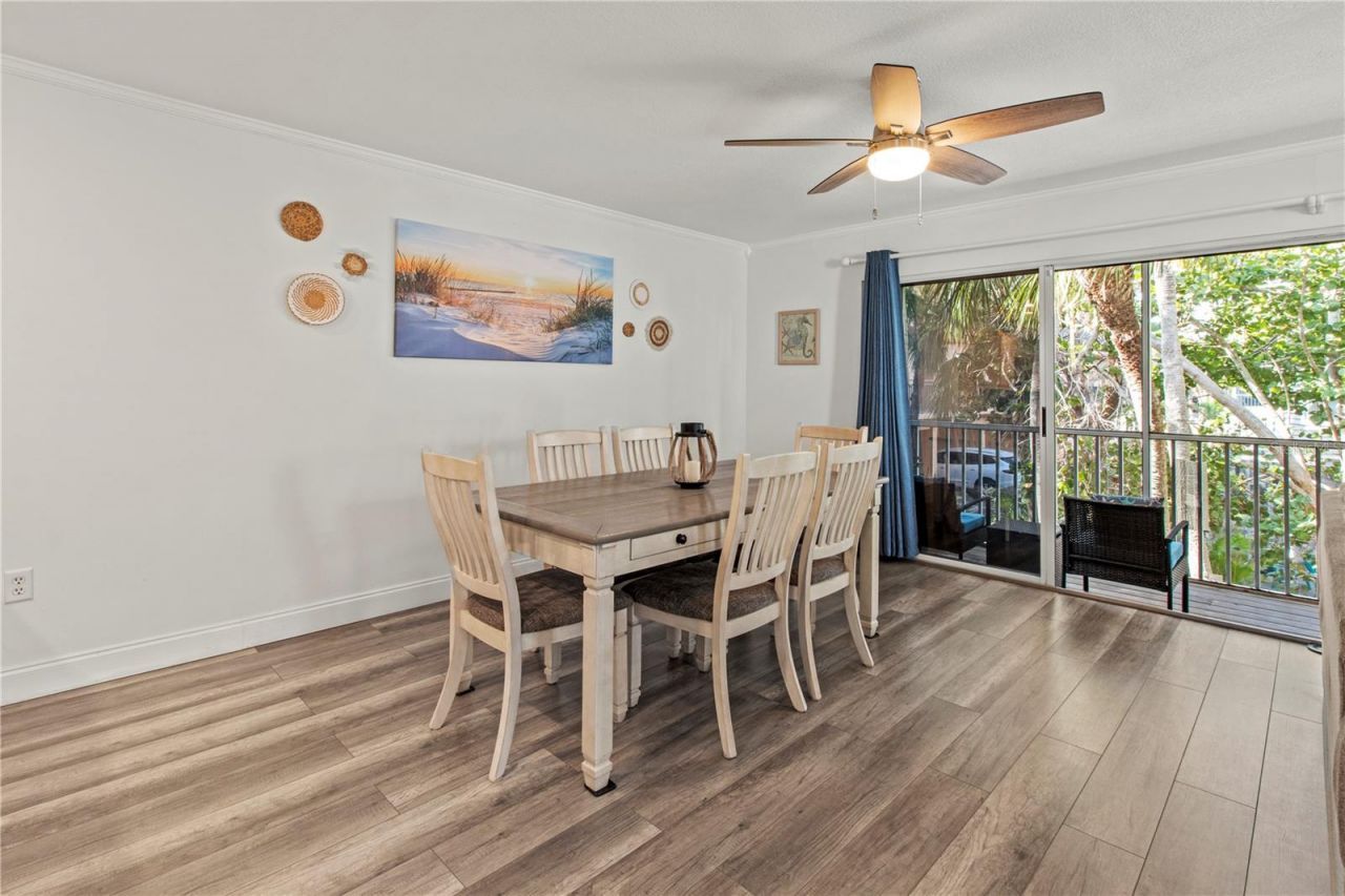 6250 Holmes Boulevard, Unit 37, Holmes Beach, FL 34217 Photo