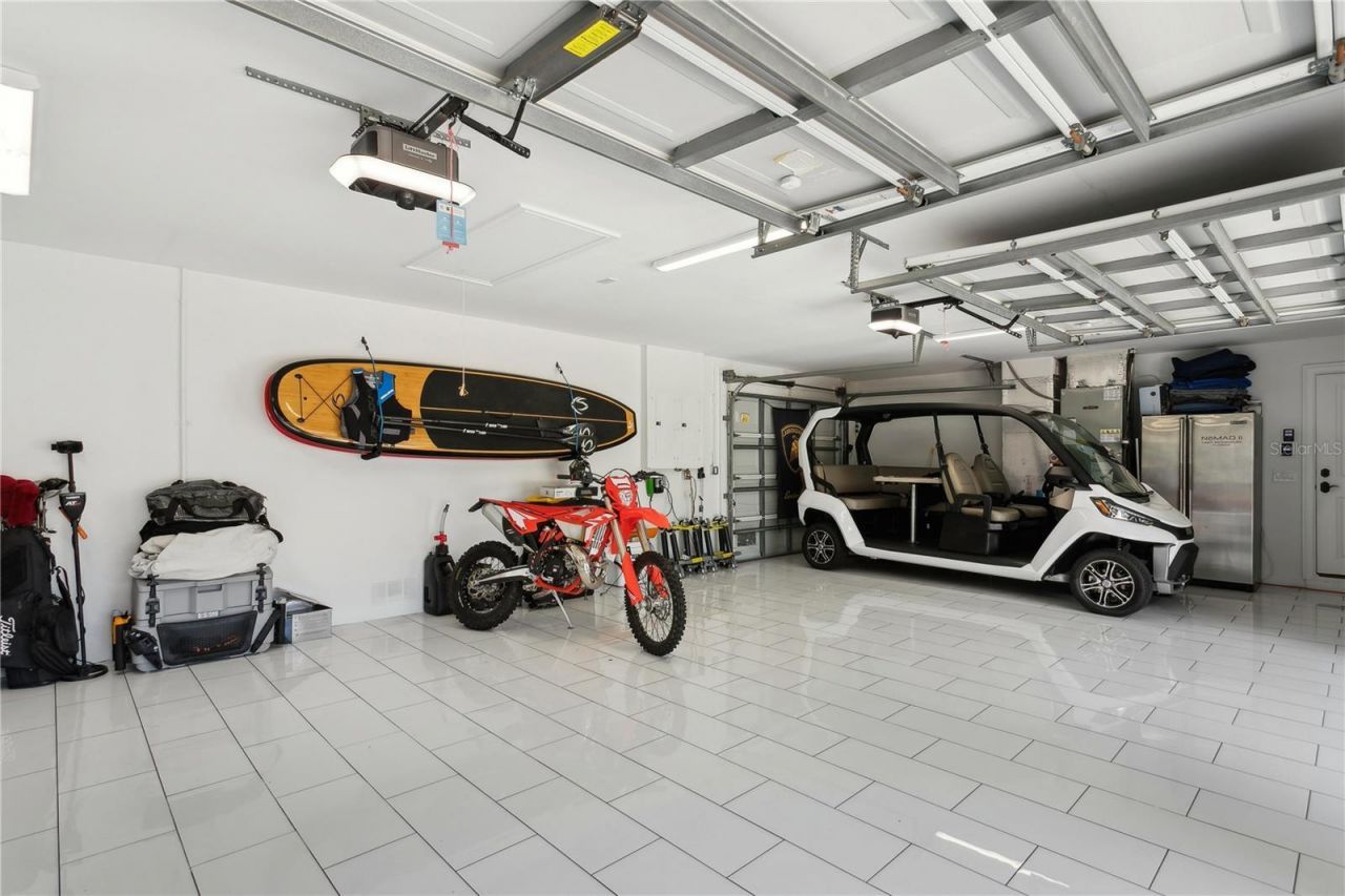 145 Bay Point Drive Ne, Saint Petersburg, FL 33704 Photo