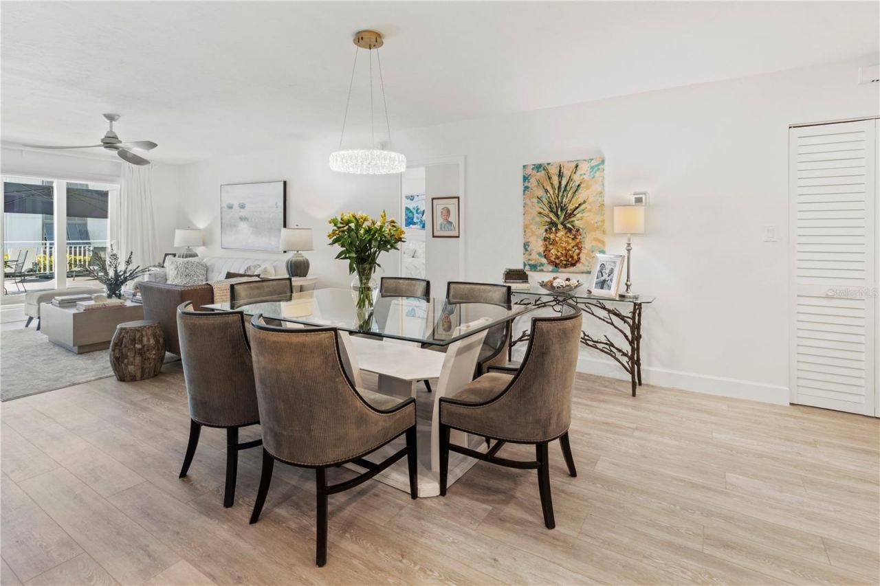 1055 W Peppertree Drive, Unit 102AA, Sarasota, FL 34242 Photo