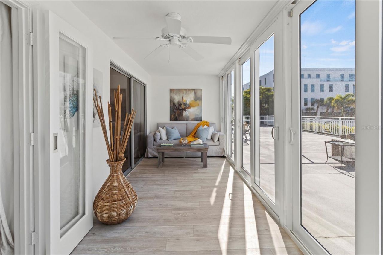 1055 W Peppertree Drive, Unit 102AA, Sarasota, FL 34242 Photo