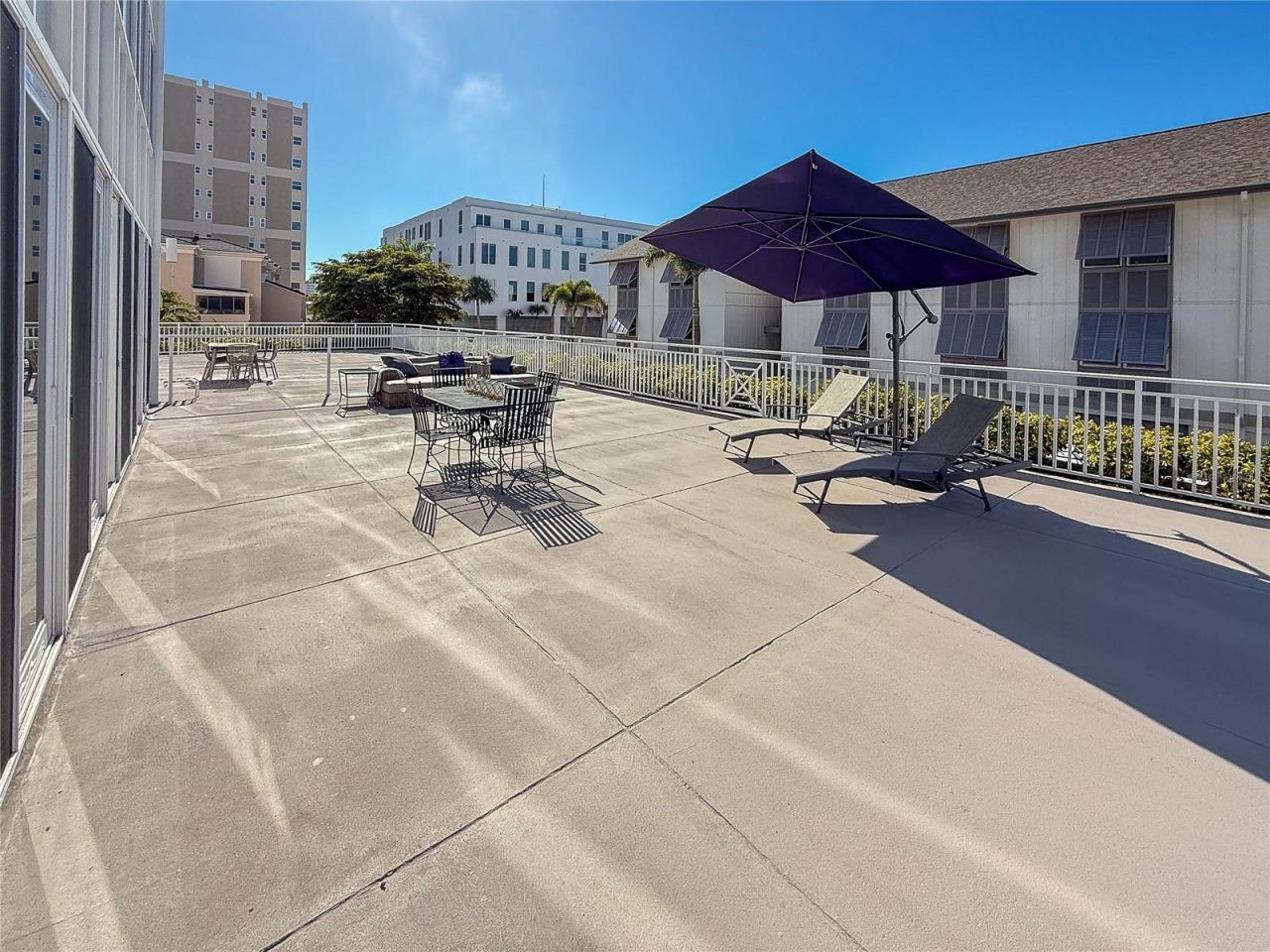 1055 W Peppertree Drive, Unit 102AA, Sarasota, FL 34242 Photo