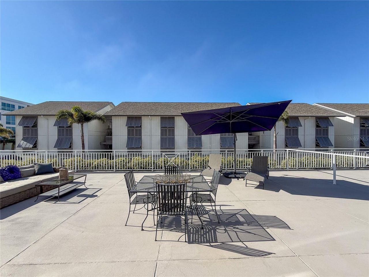 1055 W Peppertree Drive, Unit 102AA, Sarasota, FL 34242 Photo