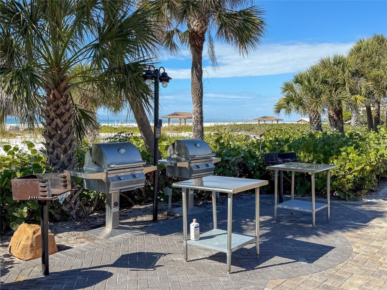 1055 W Peppertree Drive, Unit 102AA, Sarasota, FL 34242 Photo