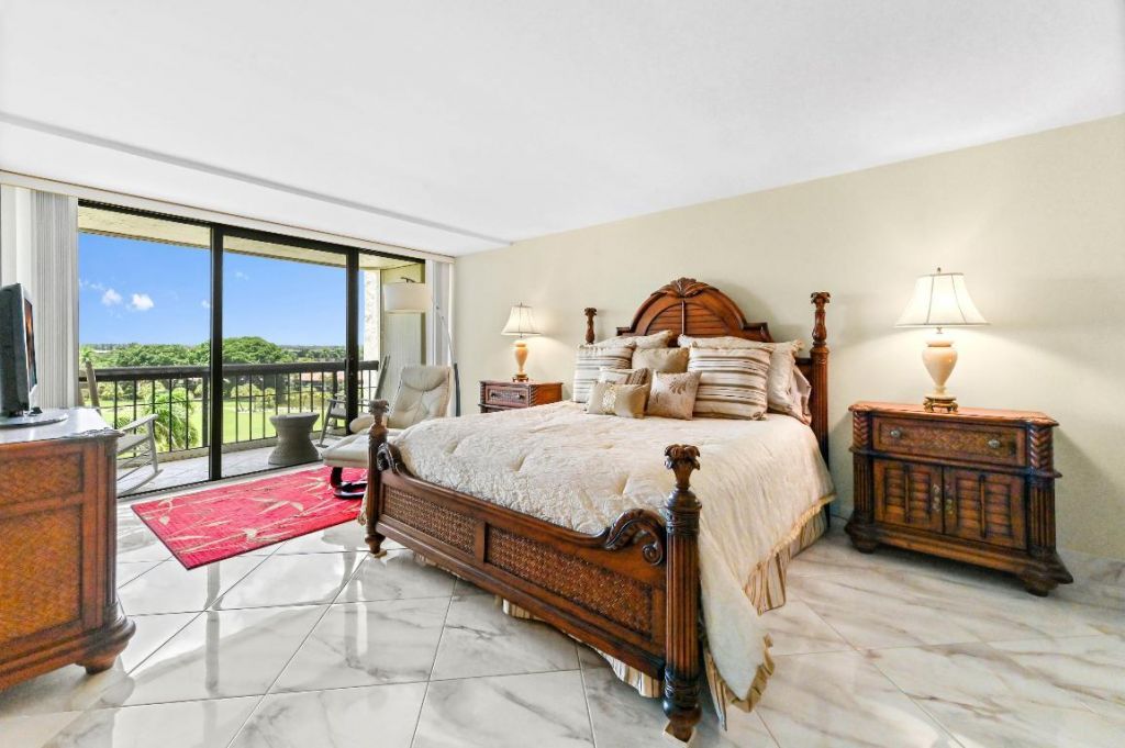 1900 Consulate Place, Unit 604, West Palm Beach, FL 33401 Photo