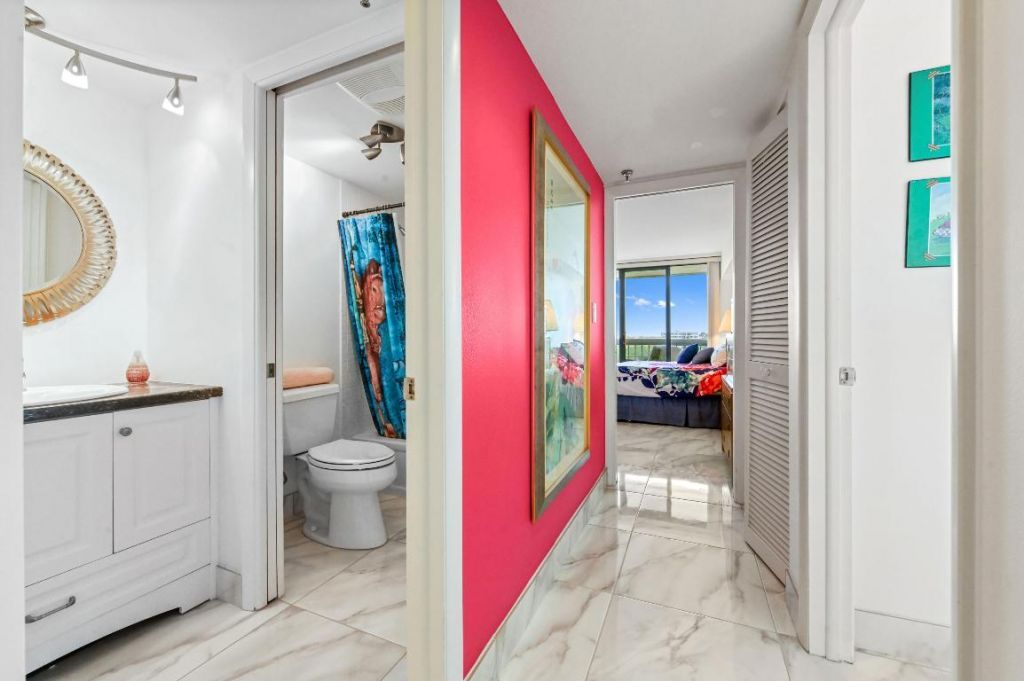 1900 Consulate Place, Unit 604, West Palm Beach, FL 33401 Photo