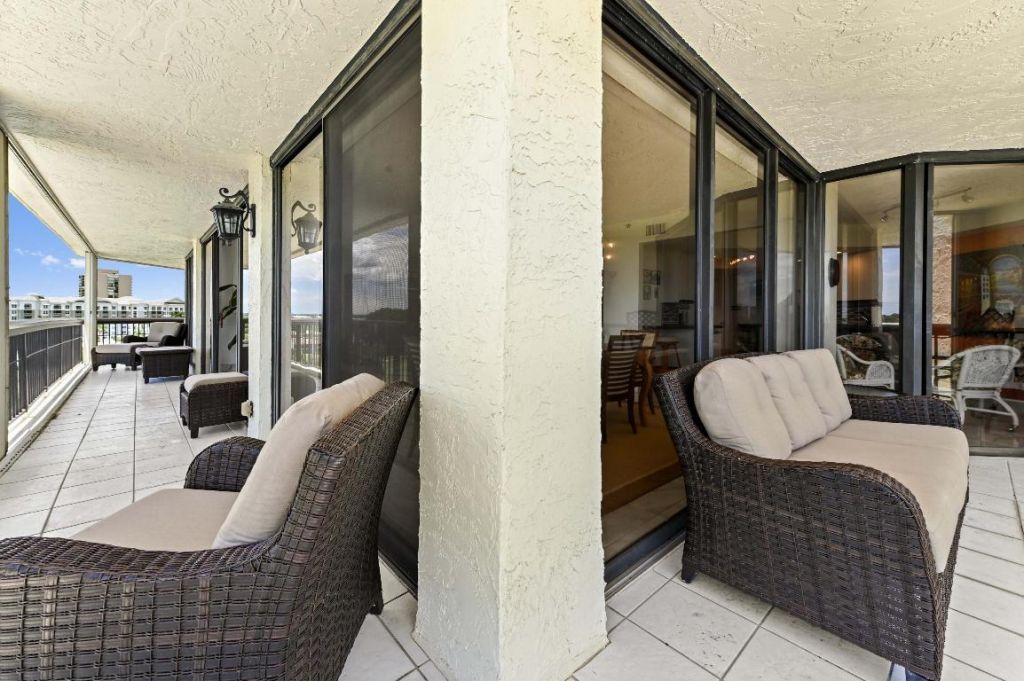 1900 Consulate Place, Unit 604, West Palm Beach, FL 33401 Photo