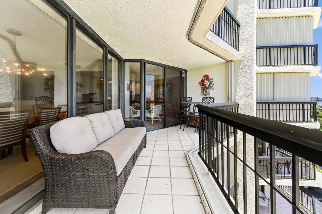 1900 Consulate Place, Unit 604, West Palm Beach, FL 33401 Photo