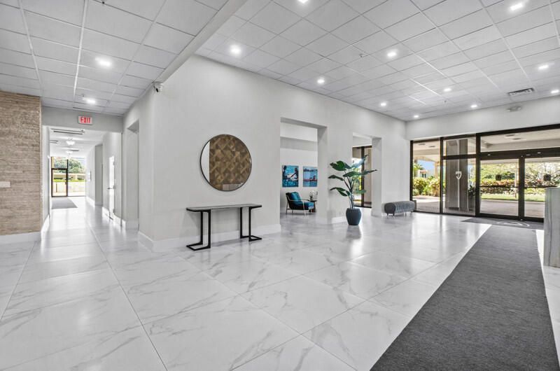 1900 Consulate Place, Unit 604, West Palm Beach, FL 33401 Photo