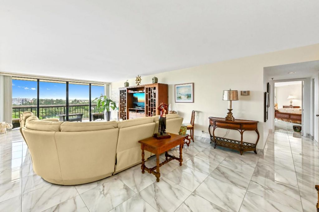 1900 Consulate Place, Unit 604, West Palm Beach, FL 33401 Photo