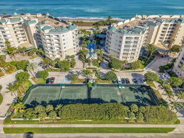 230 Ocean Grande Boulevard, Unit 501, Jupiter, FL 33477