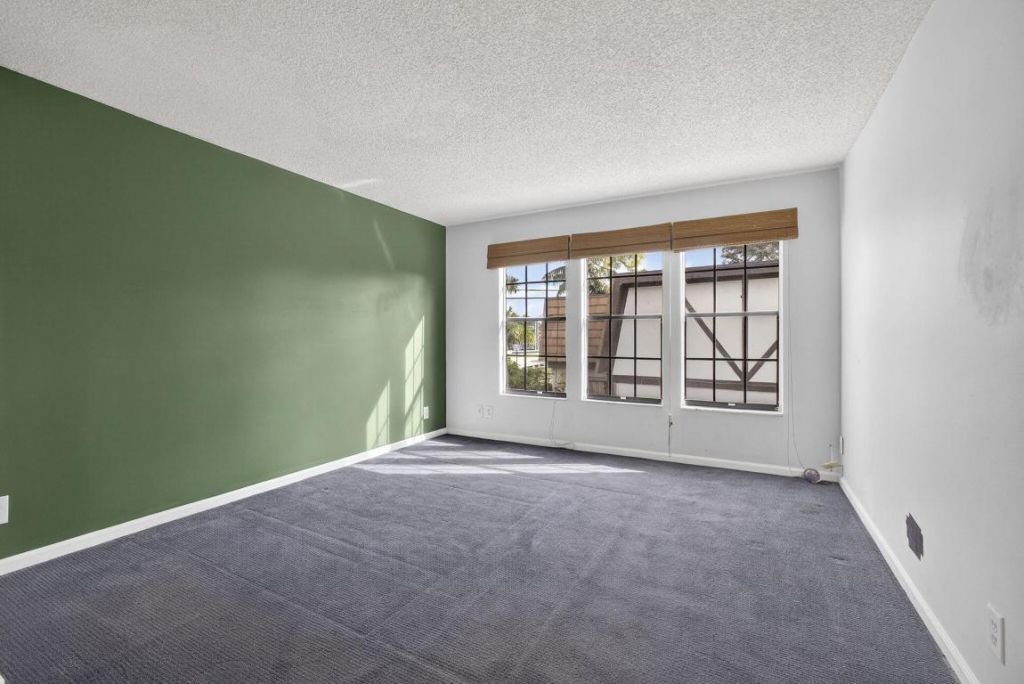 102 Weybridge Circle, Unit B, Royal Palm Beach, FL 33411 Photo