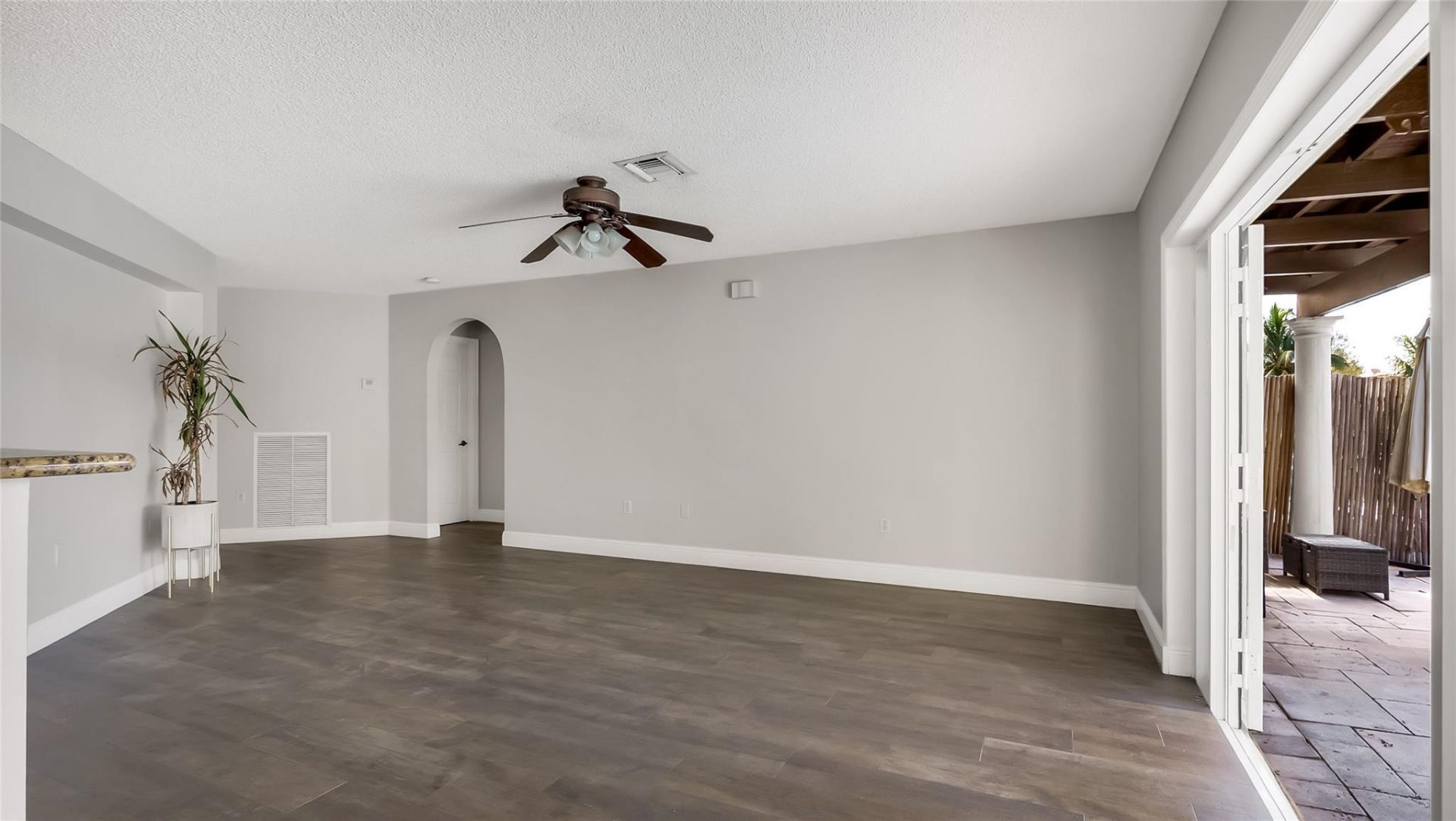 414 SW 205th Avenue, Pembroke Pines, FL 33029 Photo