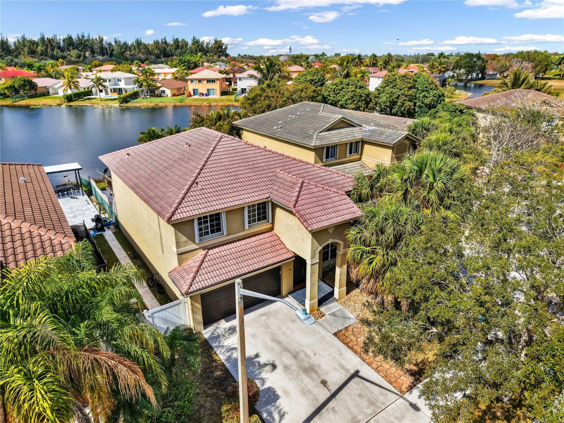 414 SW 205th Avenue, Pembroke Pines, FL 33029 Photo