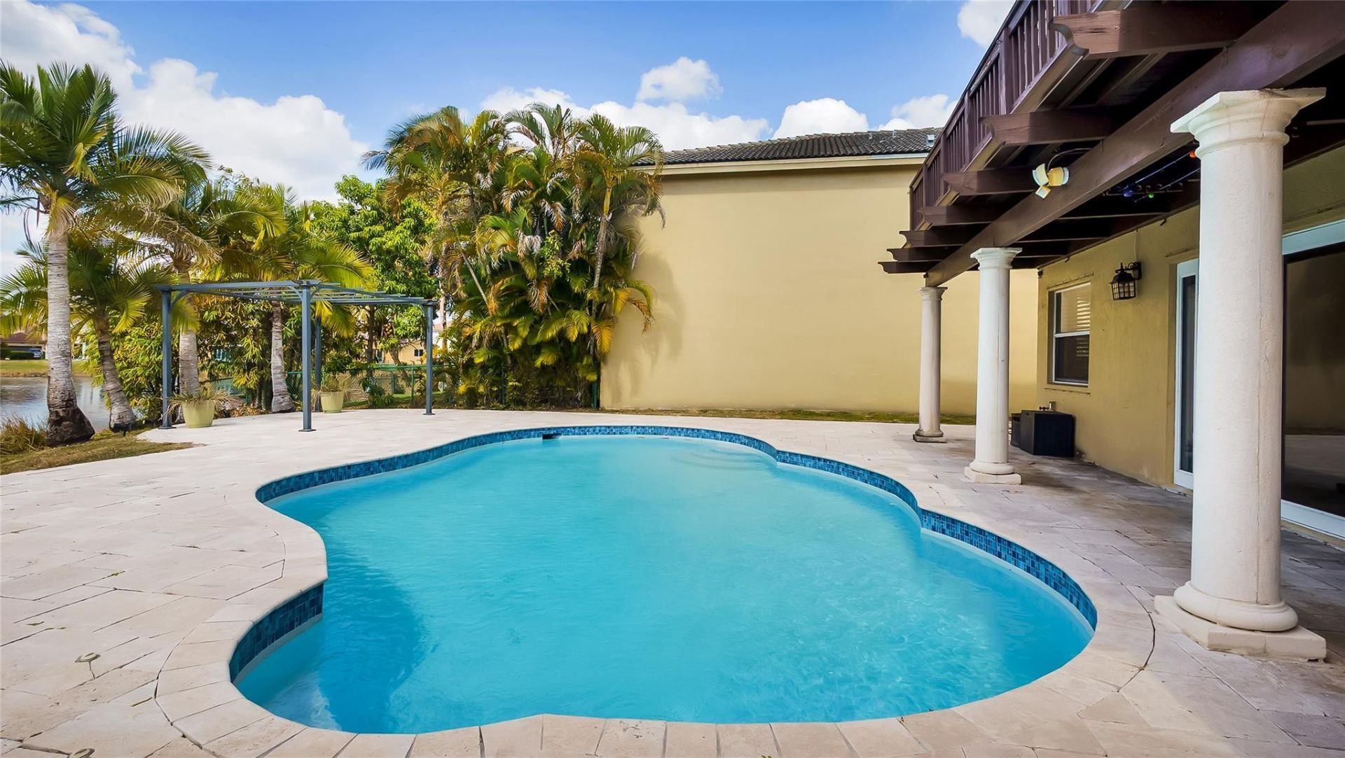 414 SW 205th Avenue, Pembroke Pines, FL 33029 Photo