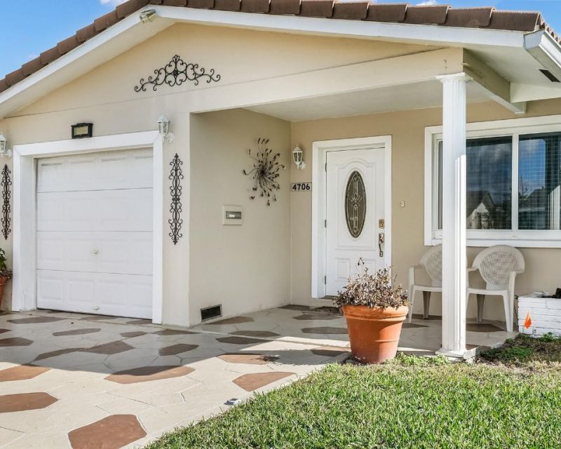 4706 NW 47th Terrace, Tamarac, FL 33319 Photo