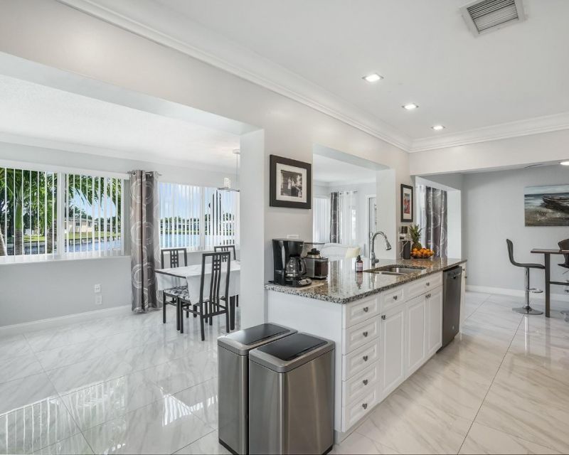 4706 NW 47th Terrace, Tamarac, FL 33319 Photo