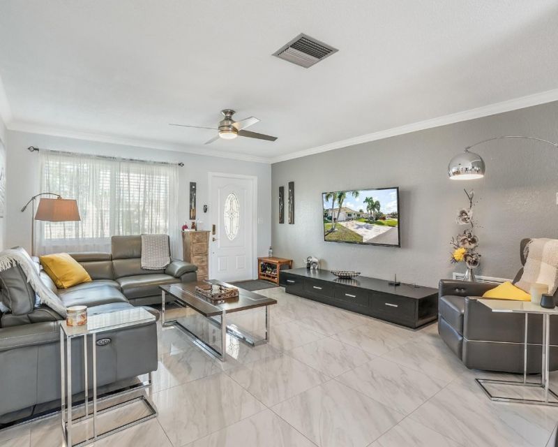 4706 NW 47th Terrace, Tamarac, FL 33319 Photo