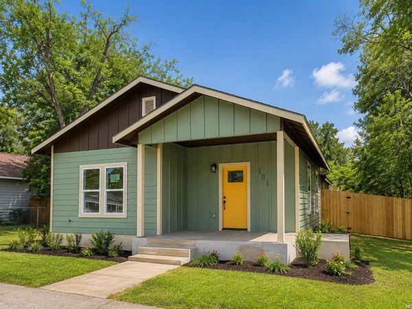 101 New York, San Antonio, TX 78214