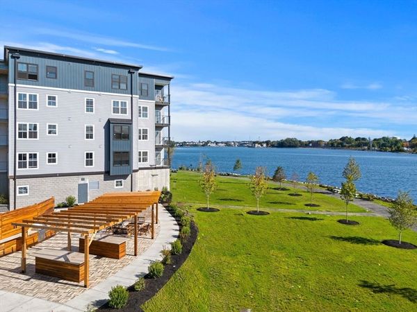 16 Franklin Street, Unit 2503, Salem, MA 01970