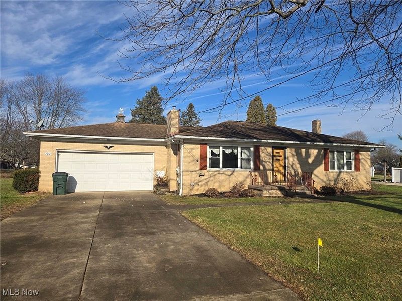 720 Mcdaniel Avenue, Minerva, OH 44657 Photo 1