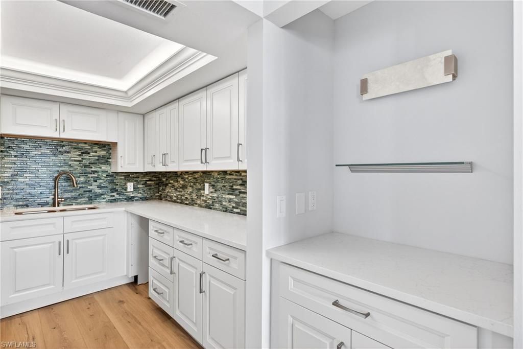 1523 Chesapeake Ave, Unit B4, Naples, FL 34102 Photo