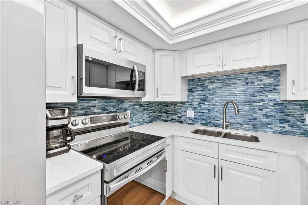 1523 Chesapeake Ave, Unit B4, Naples, FL 34102 Photo