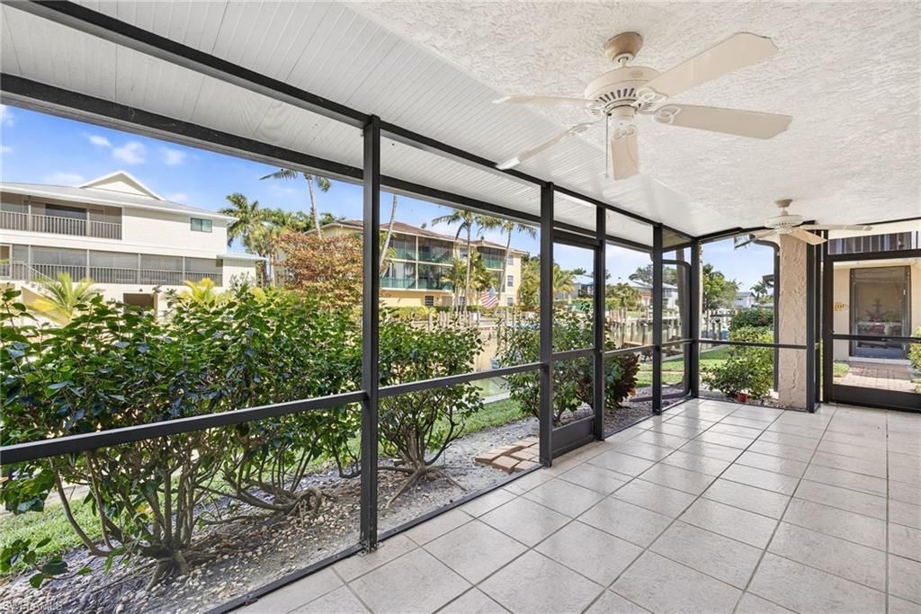 1523 Chesapeake Ave, Unit B4, Naples, FL 34102 Photo