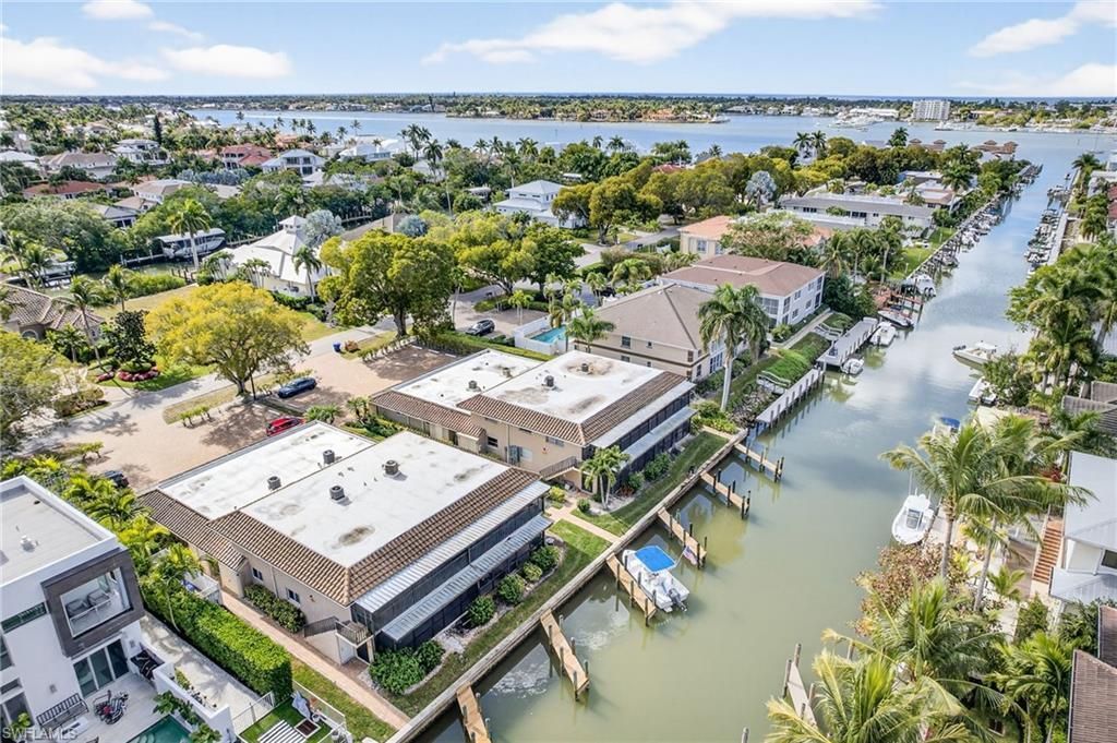 1523 Chesapeake Ave, Unit B4, Naples, FL 34102 Photo