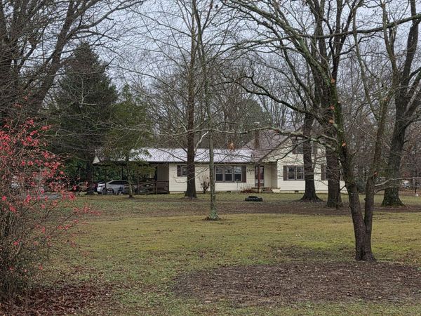 3846 New Bushy Branch Rd, Manchester, TN 37355
