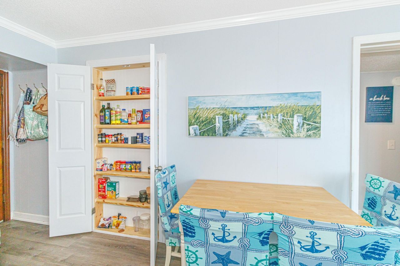 9560 Shore Dr. Photo 30