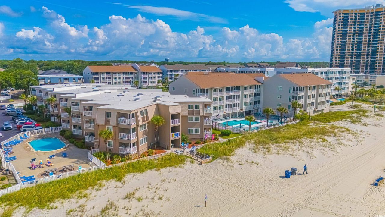 9560 Shore Dr. Photo 39