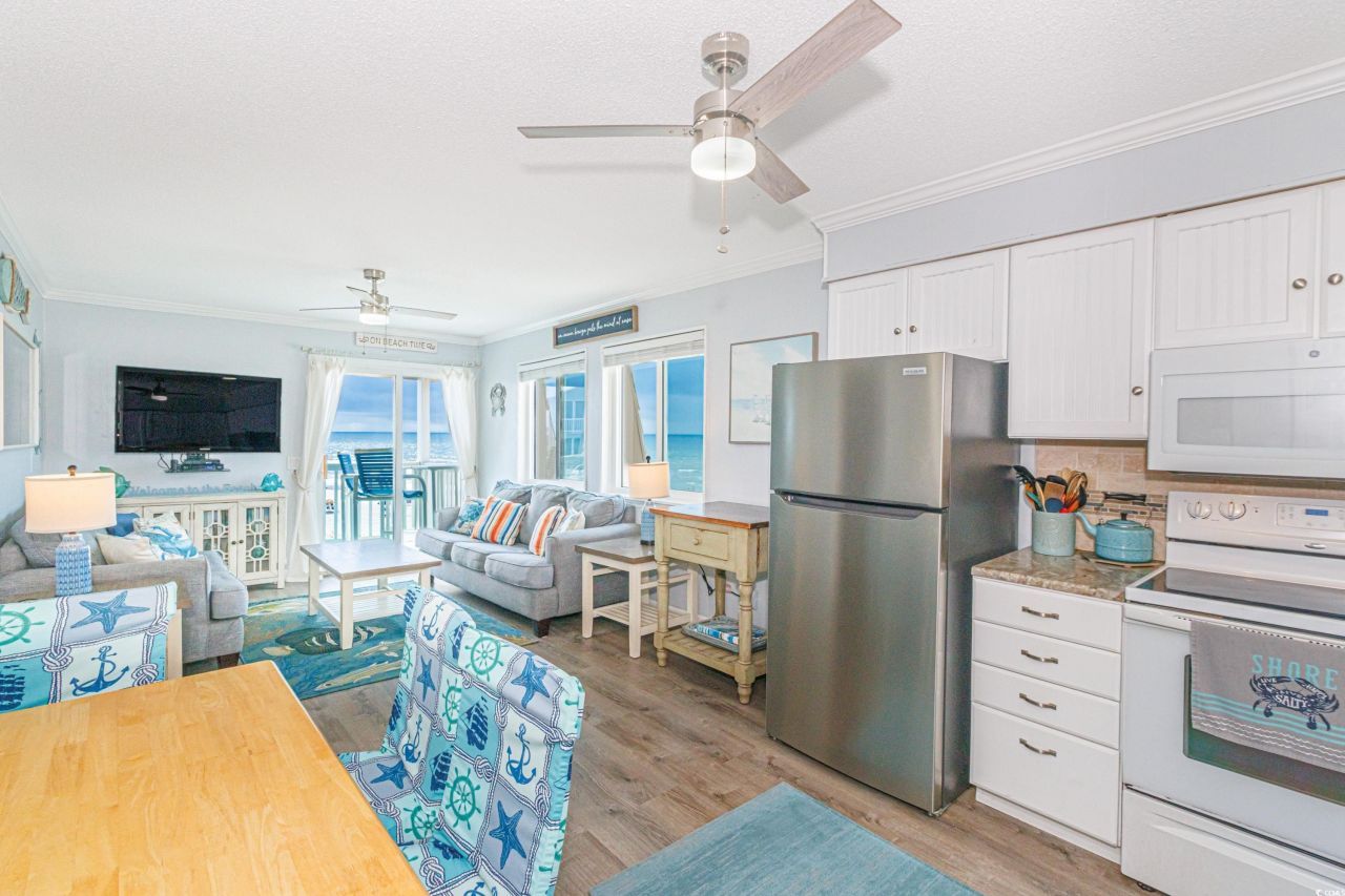 9560 Shore Dr. Photo 9