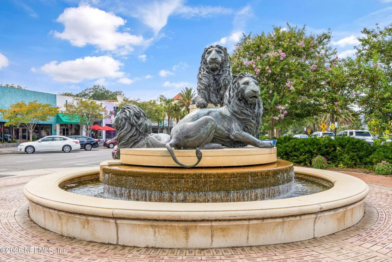 959 Maple Lane, Jacksonville, FL 32207 Photo