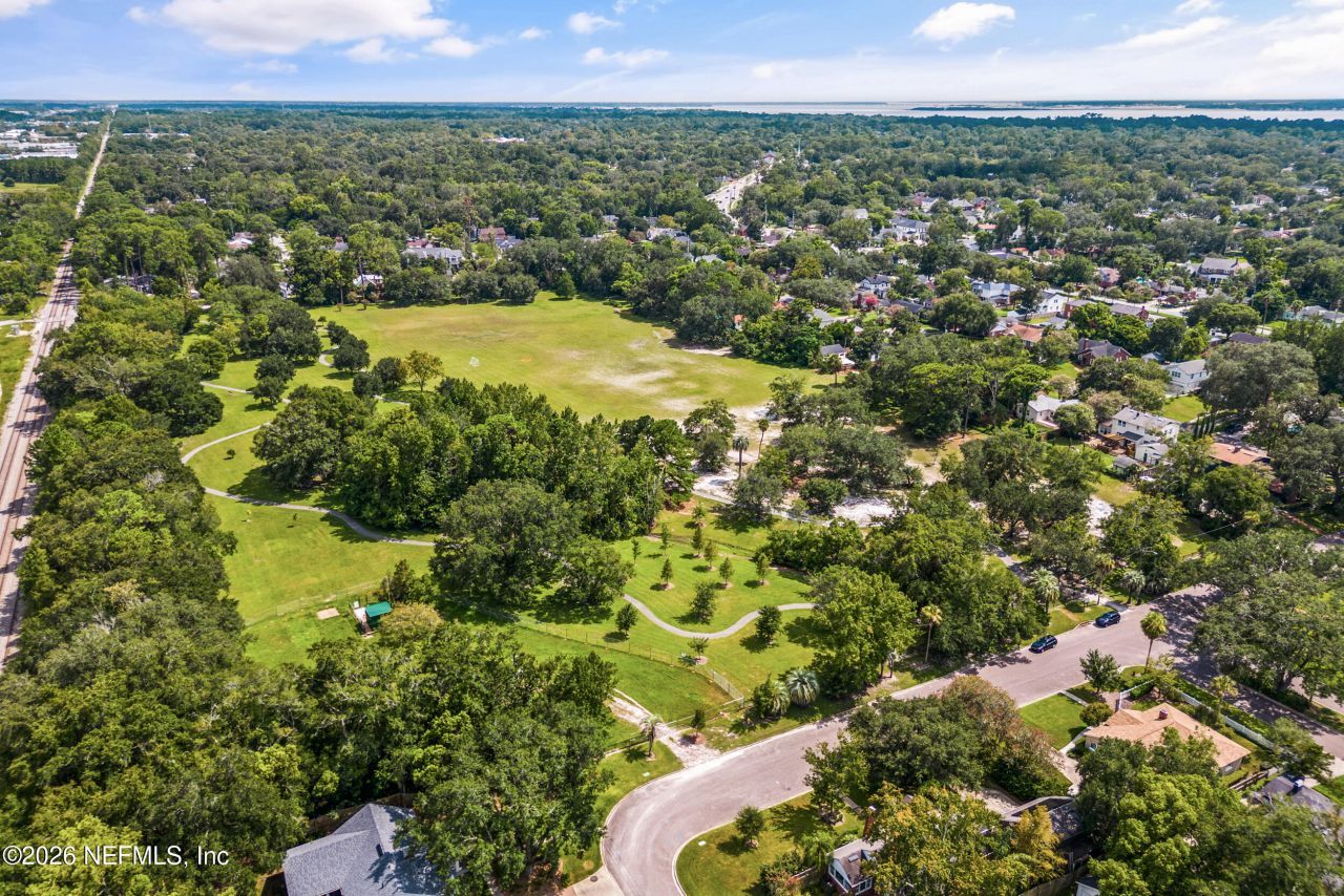 959 Maple Lane, Jacksonville, FL 32207 Photo