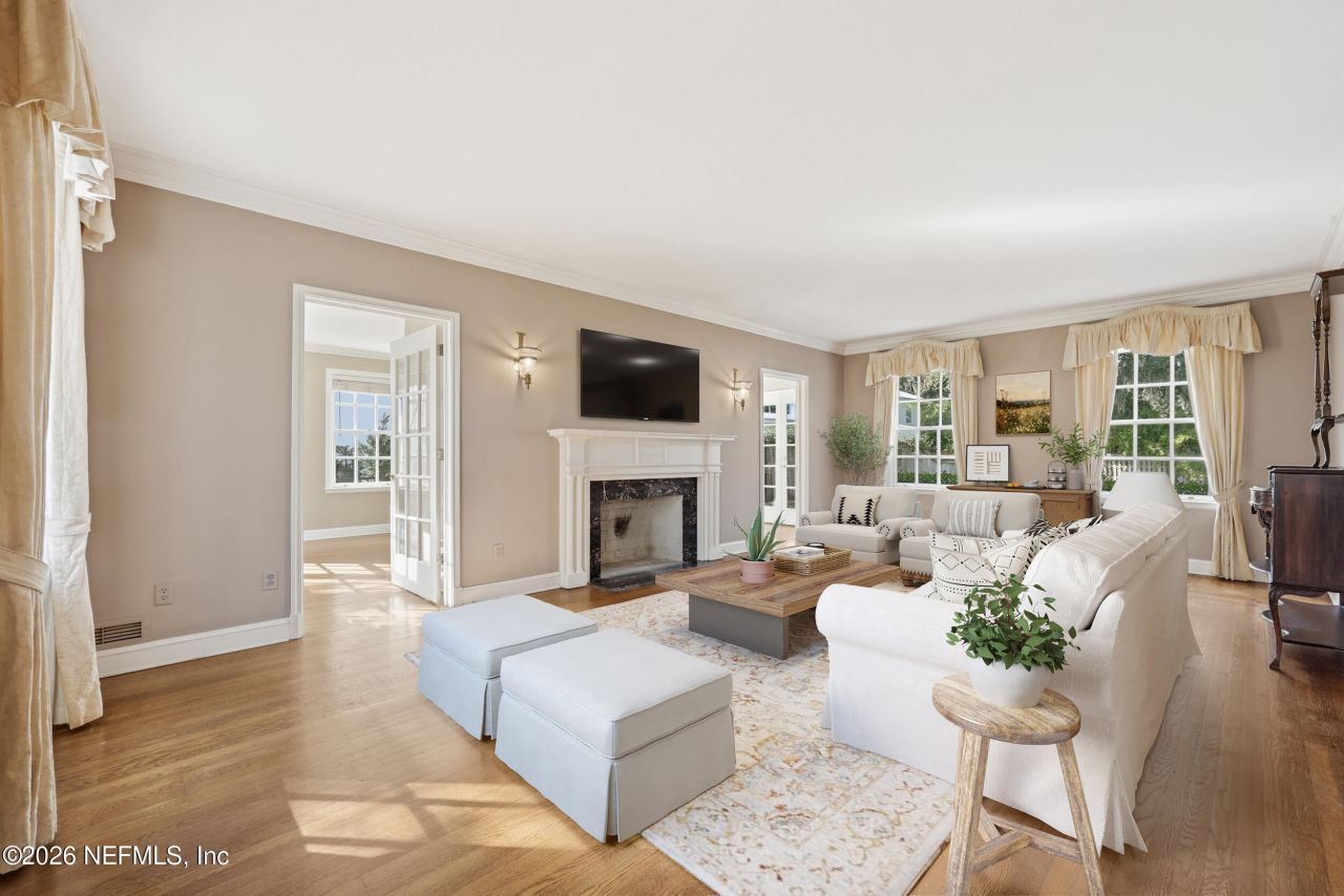 959 Maple Lane, Jacksonville, FL 32207 Photo