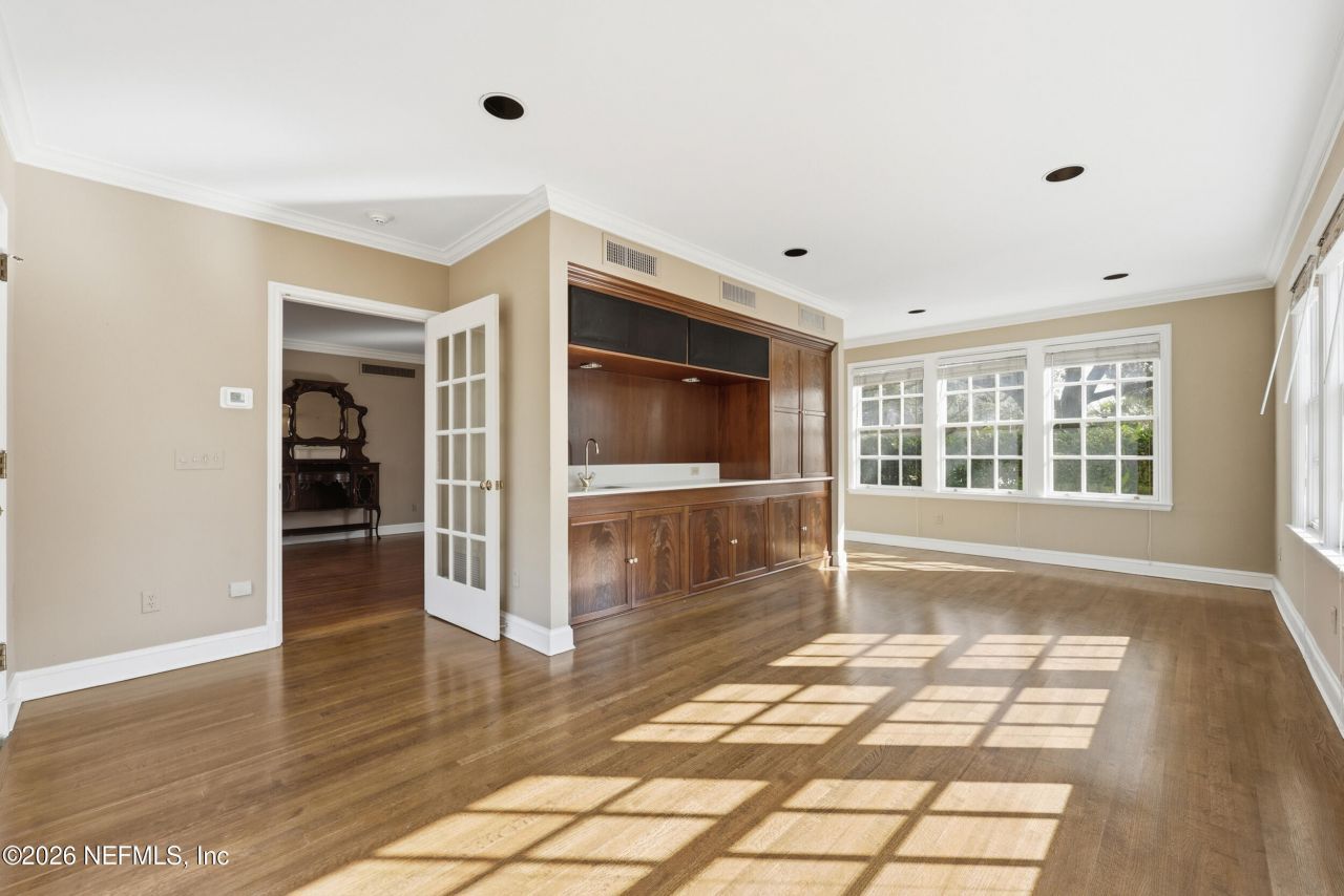 959 Maple Lane, Jacksonville, FL 32207 Photo